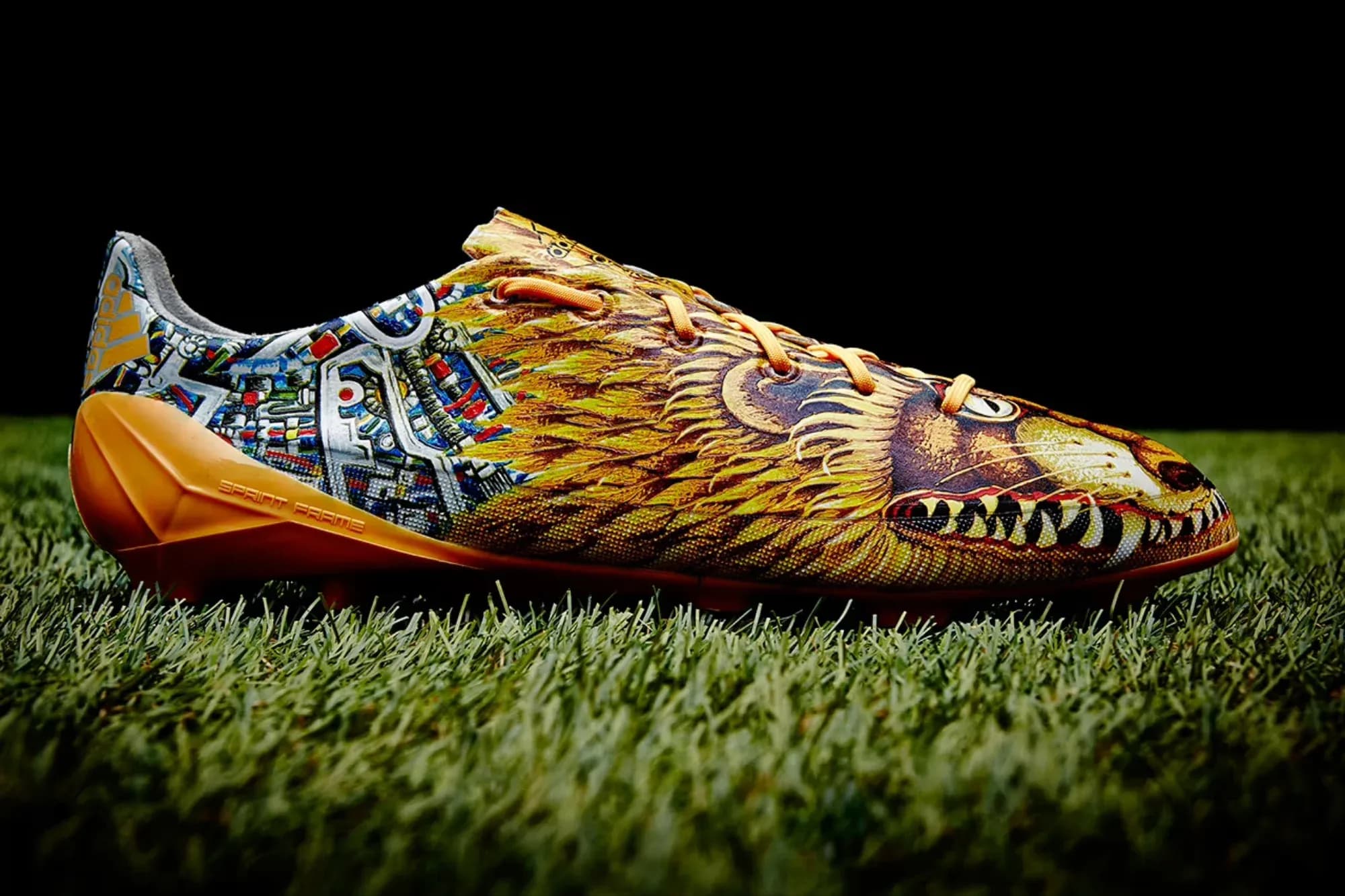 adidas F50 adizero by Yohji Yamamoto from 2013 (Source: GQ ©Yohjiyamamoto)
