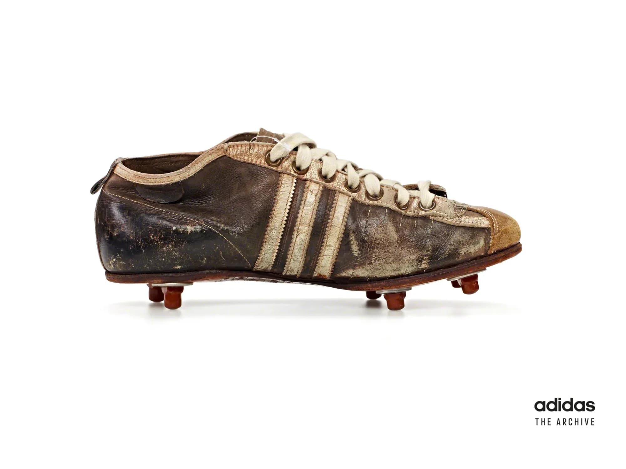 adidas Argentina Boots, 1954 (Source: ©adidas)