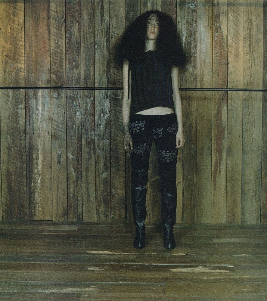 A/W 2002 'Witches Cell Division' editorial feature. Source: The Knot Theory.